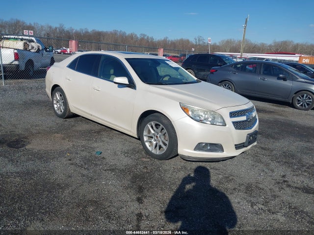 Salvage Chevrolet Malibu Image