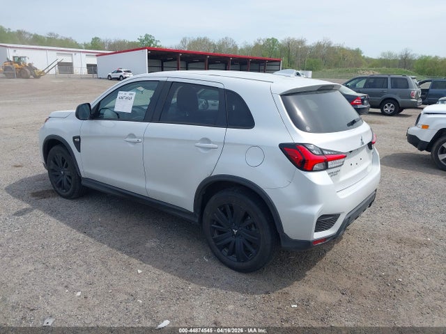 Mitsubishi Outlander 2.0 Le Awc