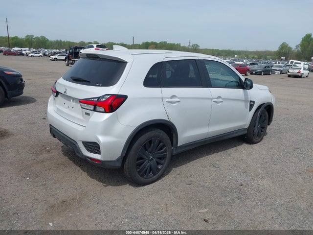 Mitsubishi Outlander 2.0 Le Awc