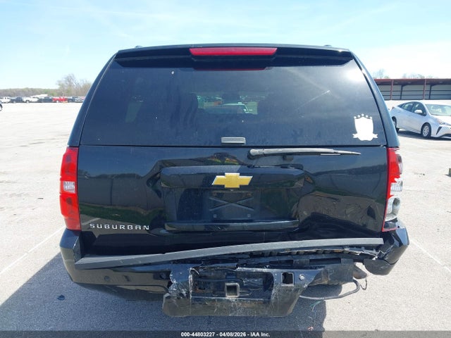 Chevrolet Suburban 1500 Lt