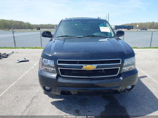 Chevrolet Suburban 1500 Lt