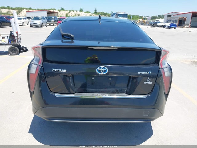 Toyota Prius Two