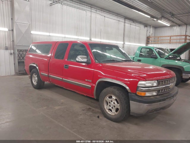 Salvage Chevrolet Silverado 1500 Image
