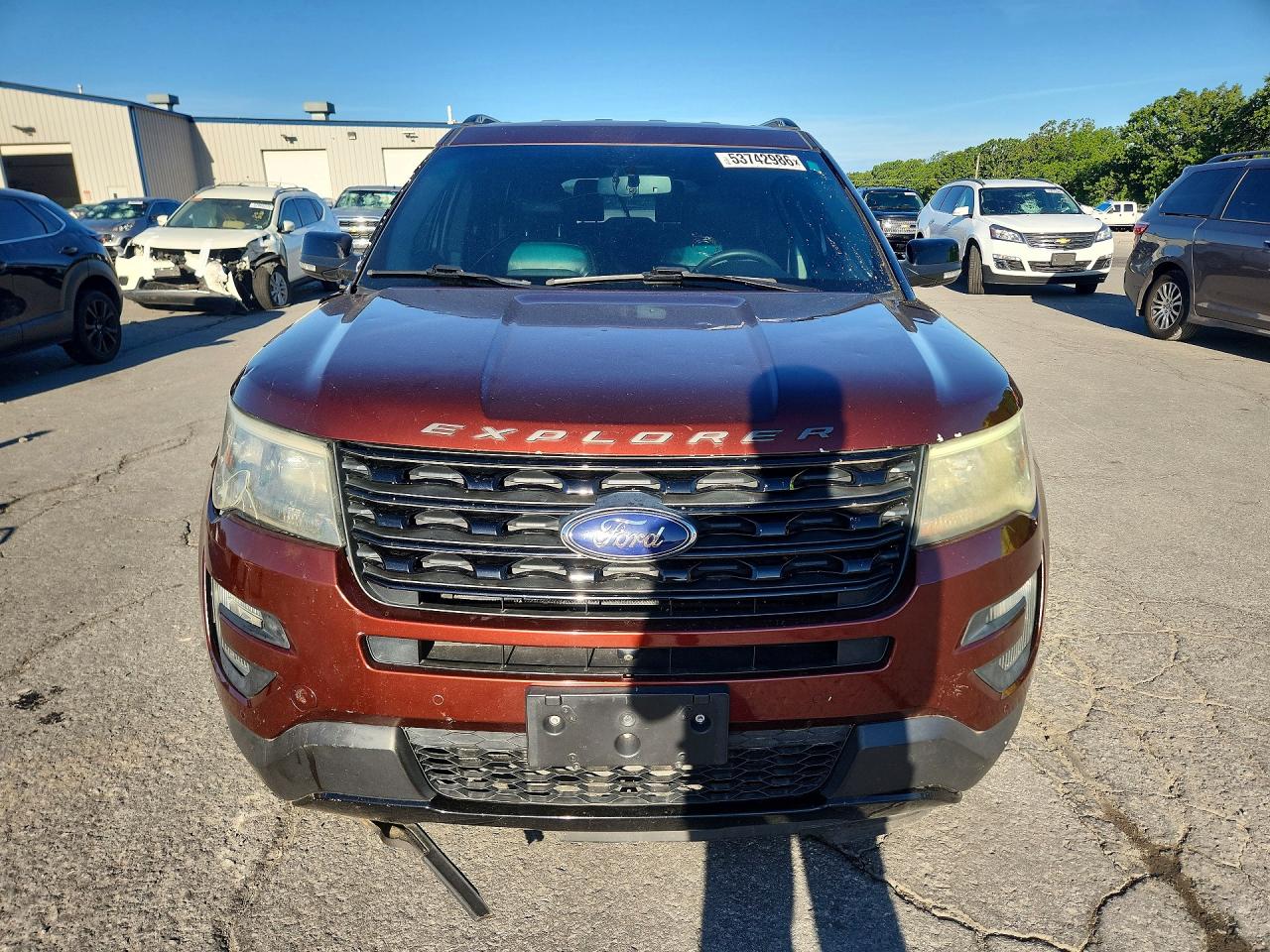 Ford Explorer Sport