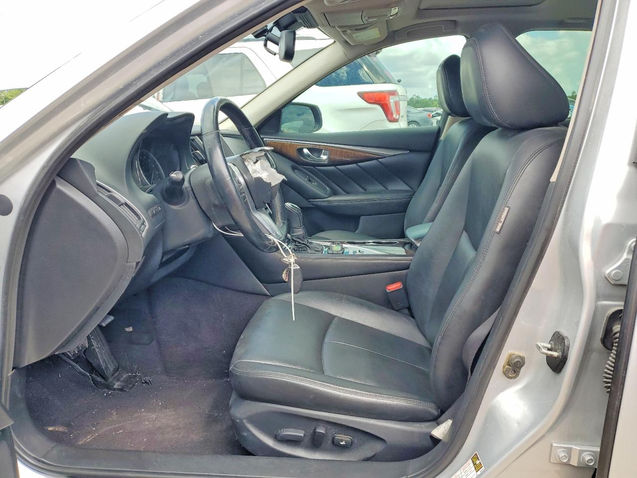 INFINITI Q50 3.0t L 3.0t Luxe