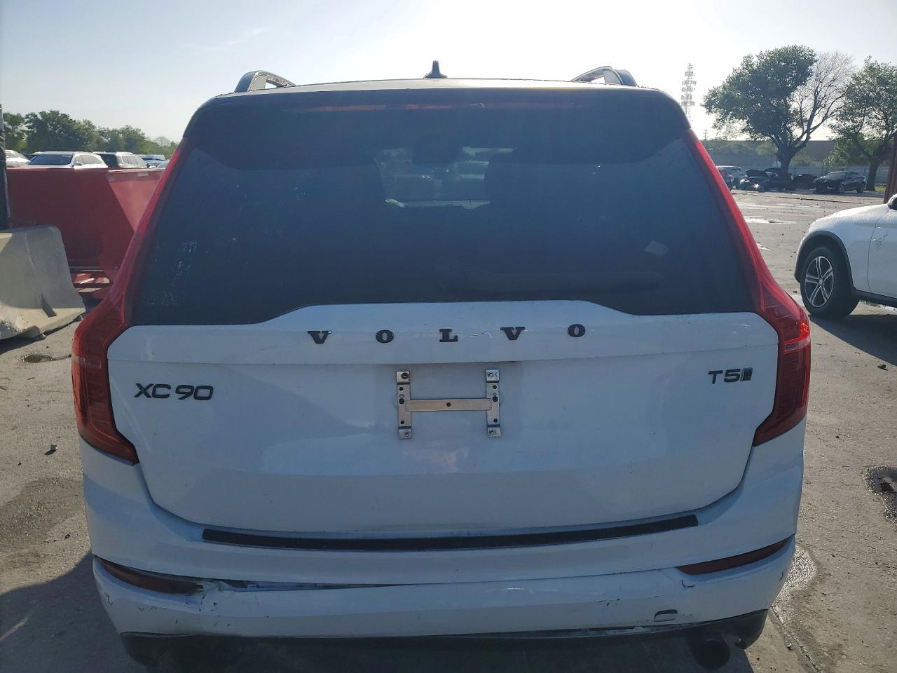 Volvo XC90 T5 Momentum