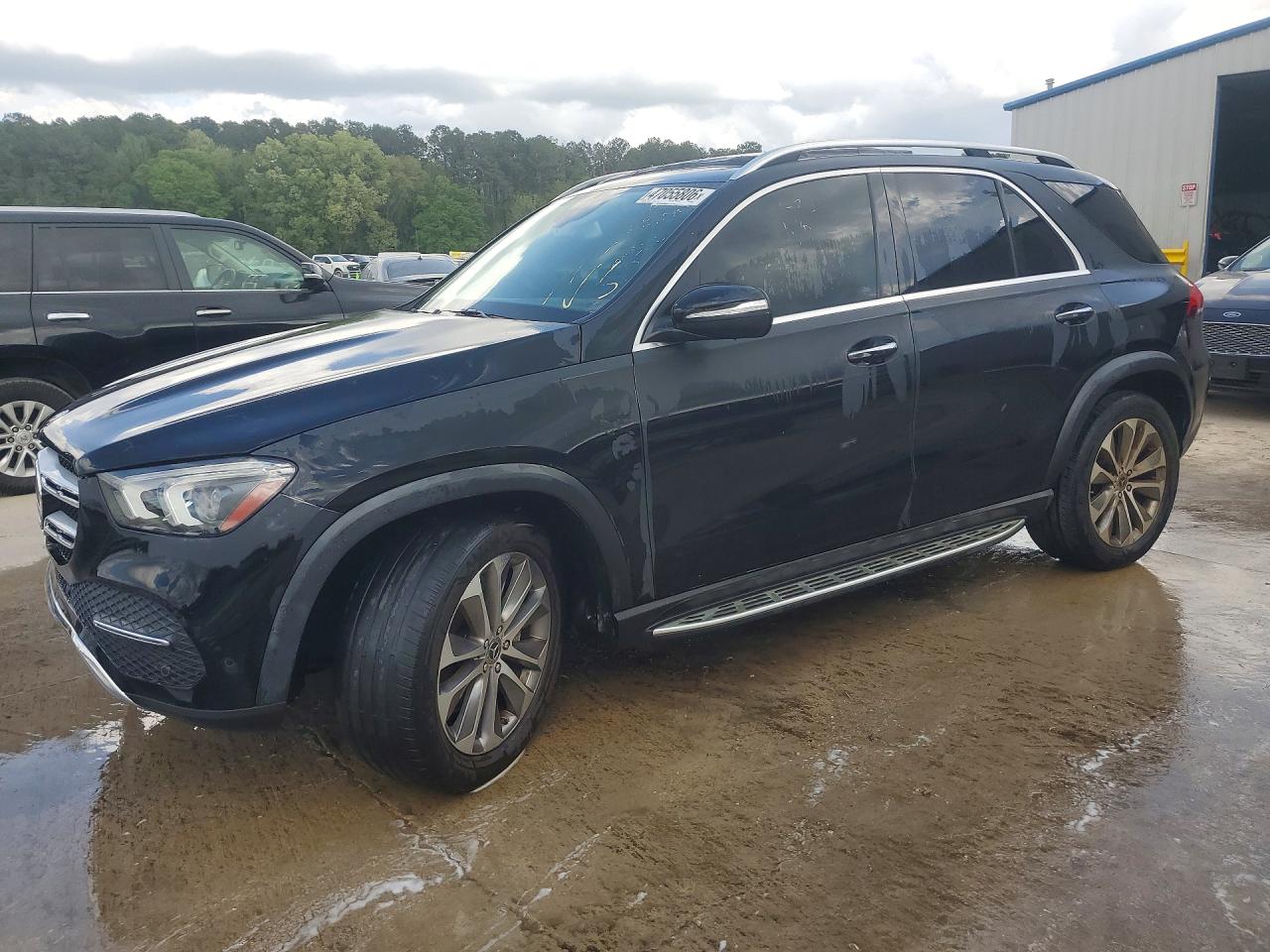 Salvage Mercedes-Benz GLE Image
