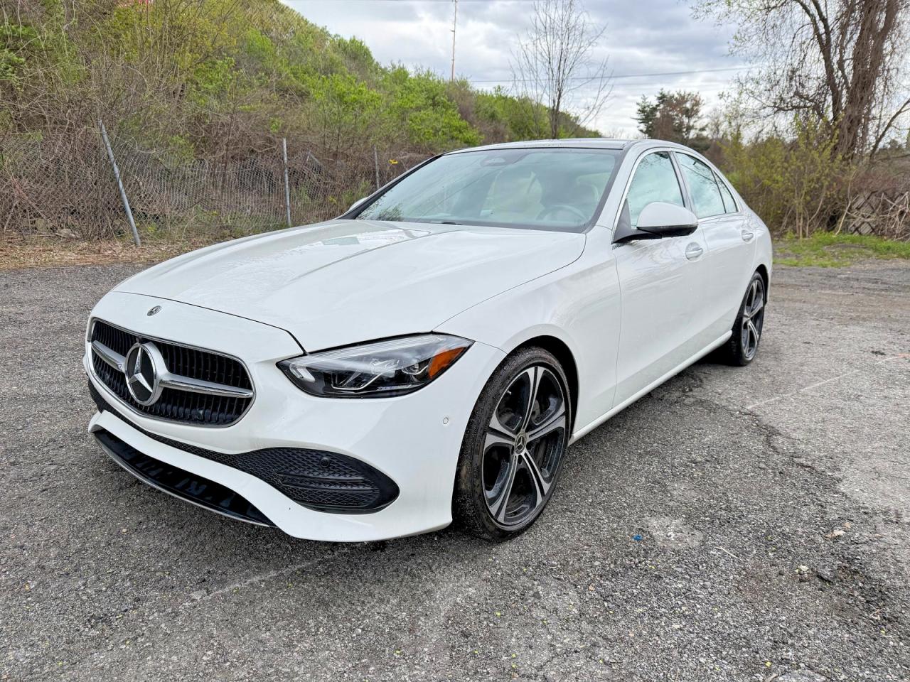 Salvage Mercedes-Benz C-Class Image