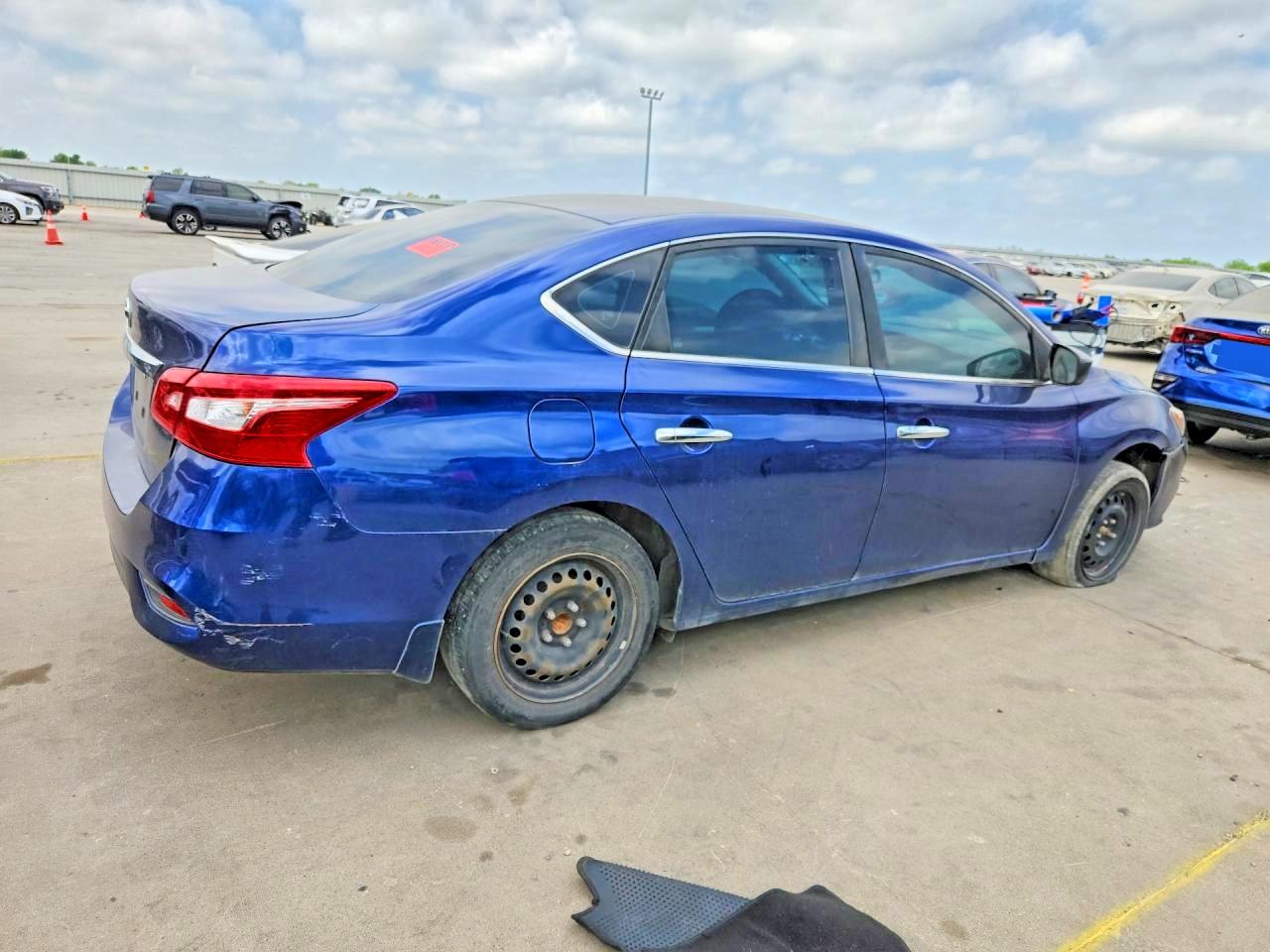 Nissan Sentra S
