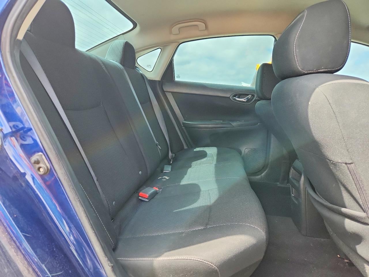 Nissan Sentra S