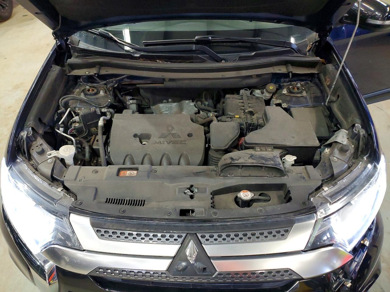 Mitsubishi Outlander Se