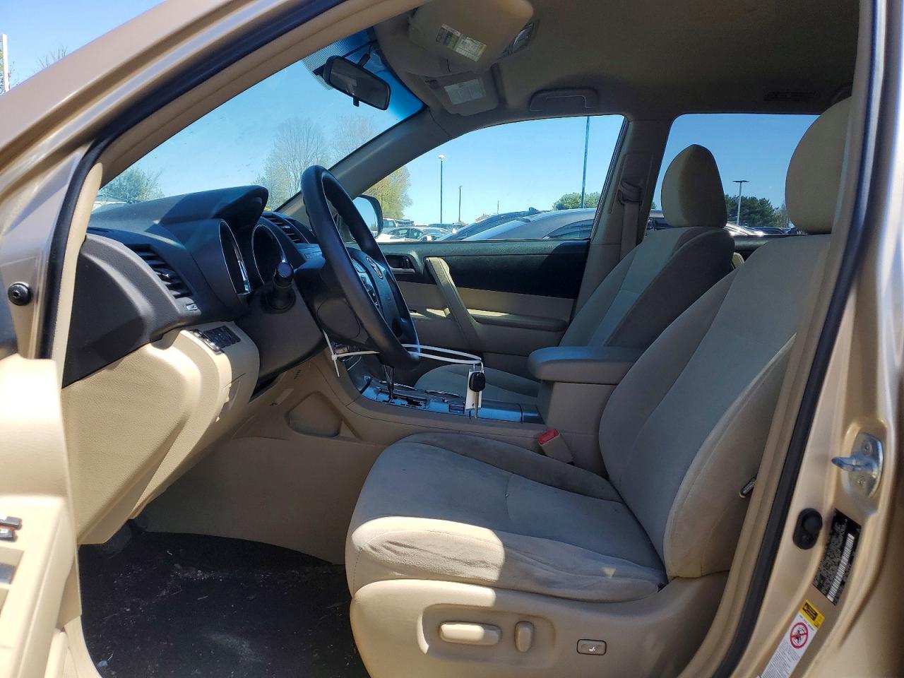 Toyota Highlander Base
