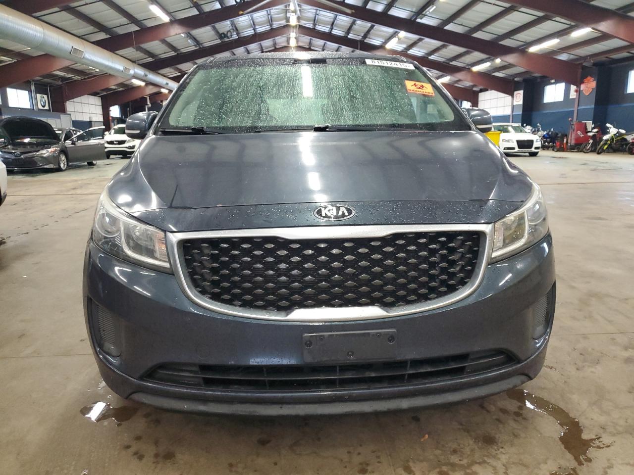 Kia Sedona Lx