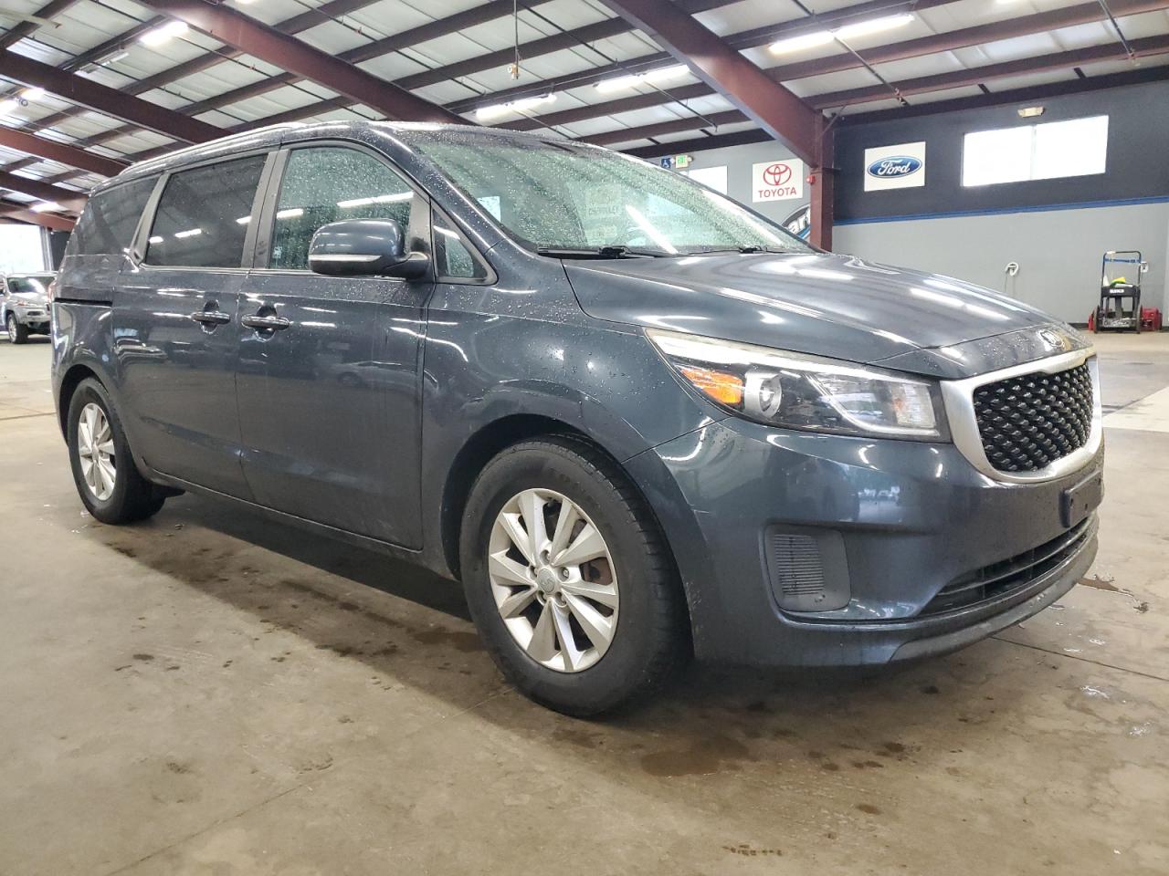 Kia Sedona Lx