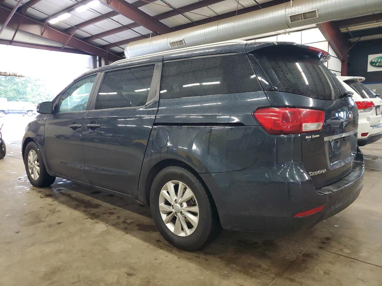 Kia Sedona Lx
