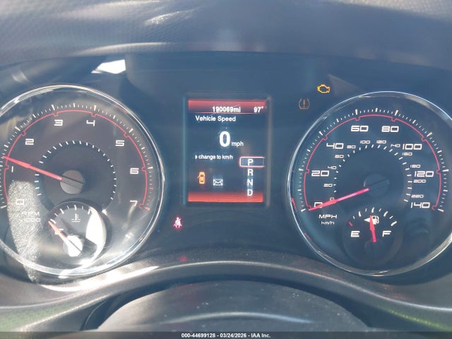 Dodge Charger Se
