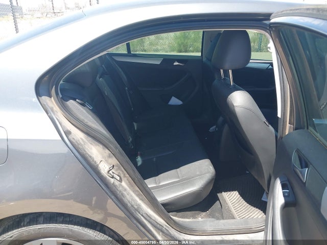 Volkswagen Jetta 2.5l Se