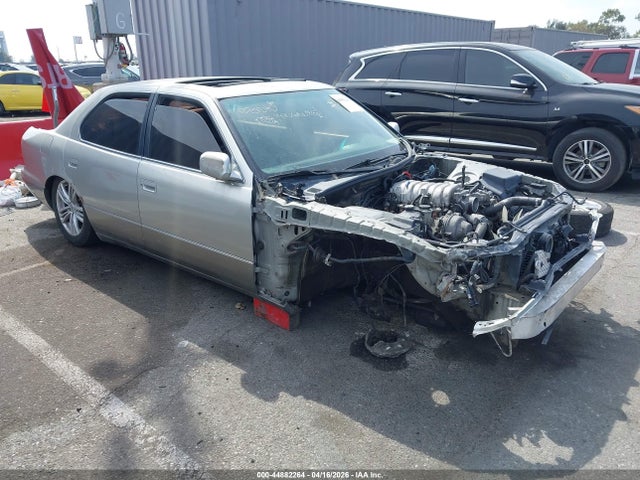 Salvage Lexus LS Image