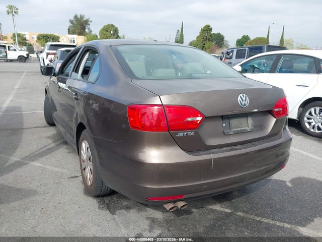 Volkswagen Jetta 2.0l S