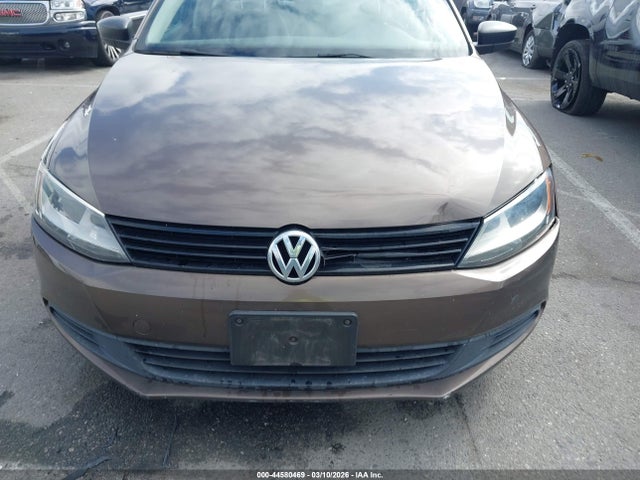 Volkswagen Jetta 2.0l S