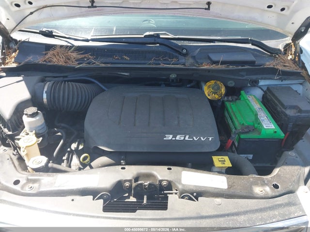 Chrysler Town & Country Touring