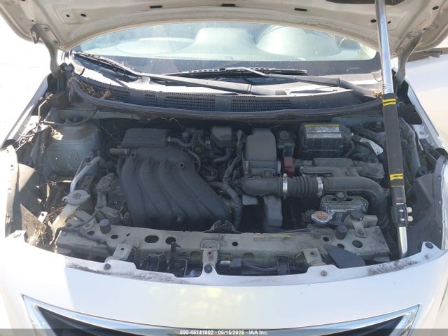 Nissan Versa 1.6 Sv