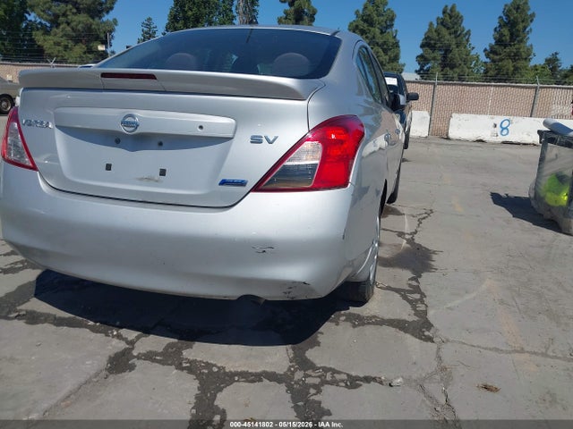 Nissan Versa 1.6 Sv