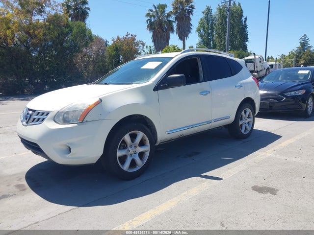 Nissan Rogue S