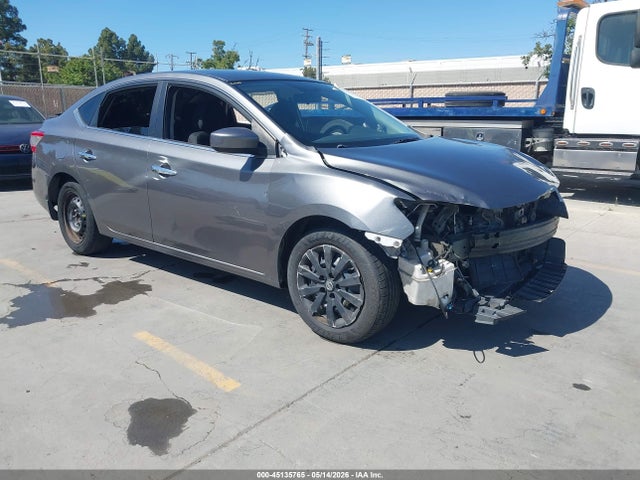 Salvage Nissan Sentra Image