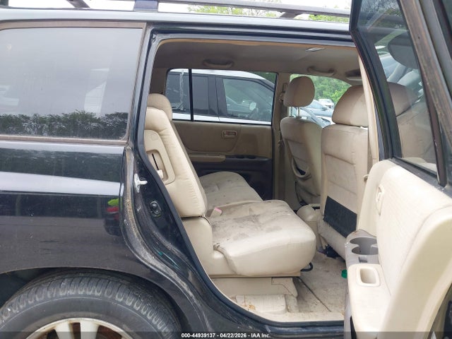 Toyota Highlander 3rd Row