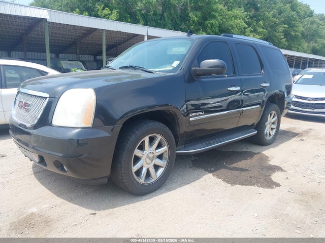 GMC Yukon Denali
