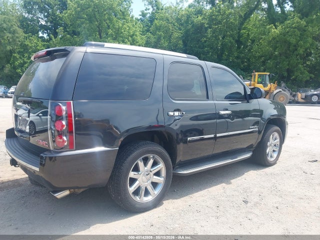 GMC Yukon Denali