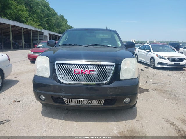 GMC Yukon Denali