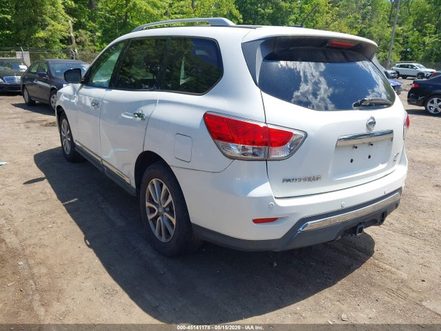 Nissan Pathfinder Sl