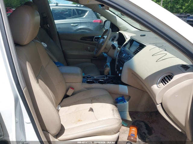 Nissan Pathfinder Sl