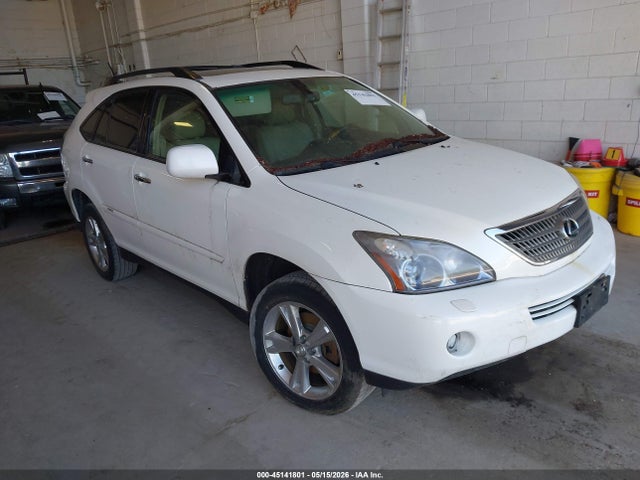 Salvage Lexus RX Image