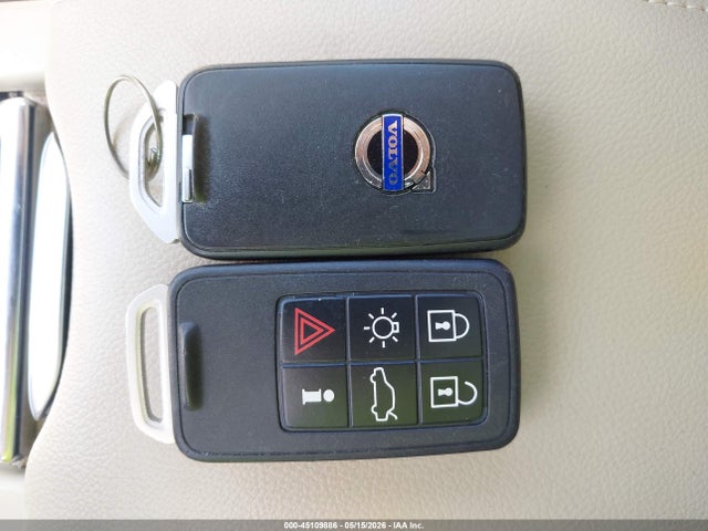 Volvo XC60 3.2 Platinum