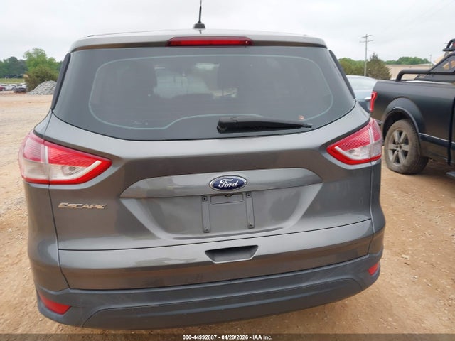 Ford Escape S