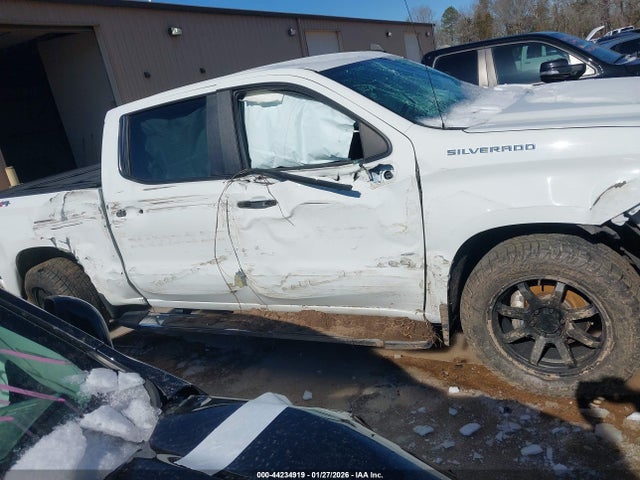 Chevrolet Silverado 1500 4wd  Short Bed Custom
