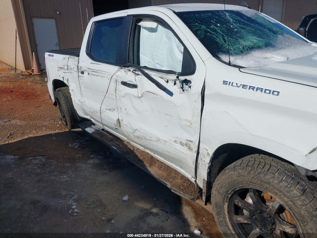 Chevrolet Silverado 1500 4wd  Short Bed Custom