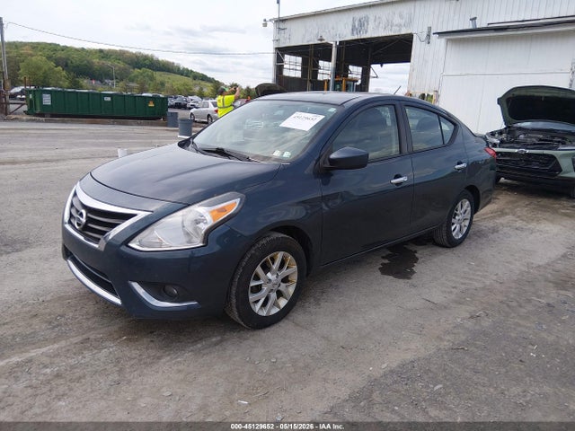 Nissan Versa 1.6 Sv
