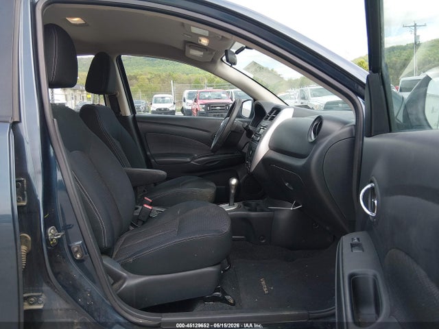 Nissan Versa 1.6 Sv