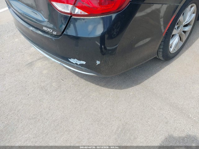 Chrysler 200 C