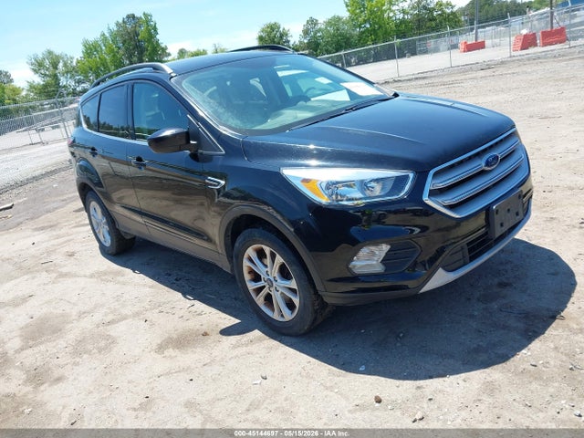 Salvage Ford Escape Image