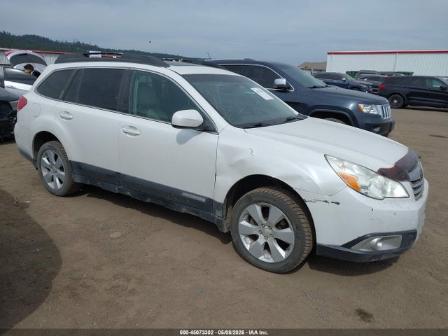 Salvage Subaru Outback Image