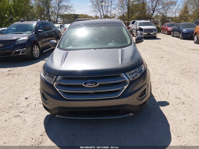 Ford Edge Titanium