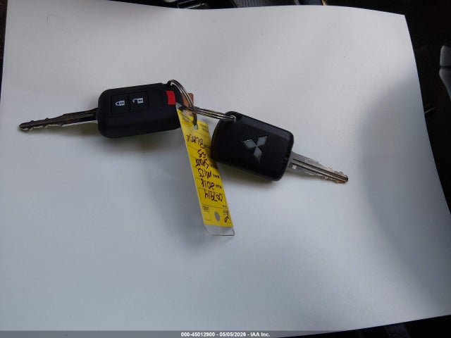 Mitsubishi Outlander 2.0 Le