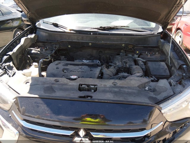 Mitsubishi Outlander 2.0 Le