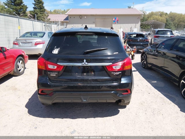 Mitsubishi Outlander 2.0 Le
