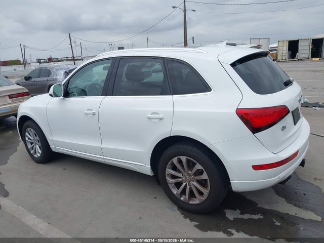 Audi Q5 2.0t Premium